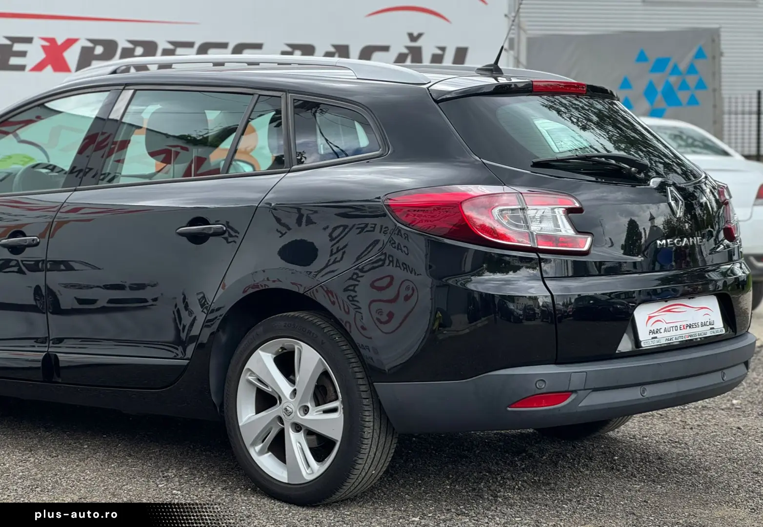 RENAULT MEGANE BOSE