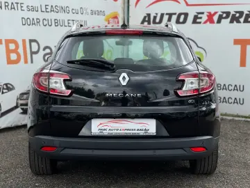 RENAULT MEGANE BOSE