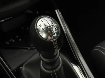 RENAULT MEGANE BOSE