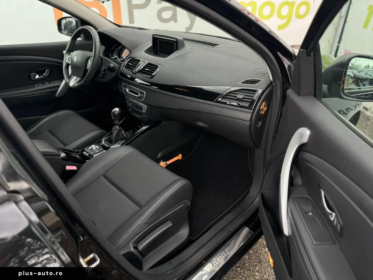 RENAULT MEGANE BOSE
