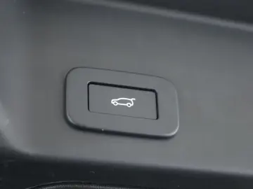 LAND ROVER Range Rover Evoque D200 AWD R-Dynamic SE Pano 20