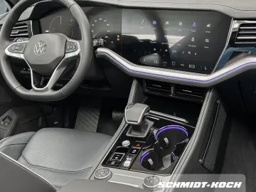 VW Touareg 3.0 V6 TSI eHybrid 4M Elegance eSD   AHK