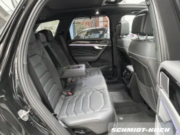 VW Touareg 3.0 V6 TSI eHybrid 4M Elegance eSD   AHK