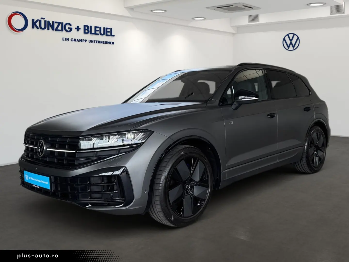 VW Touareg R 3.0TSI eHybrid  LUFT HUD DYNAUDIO