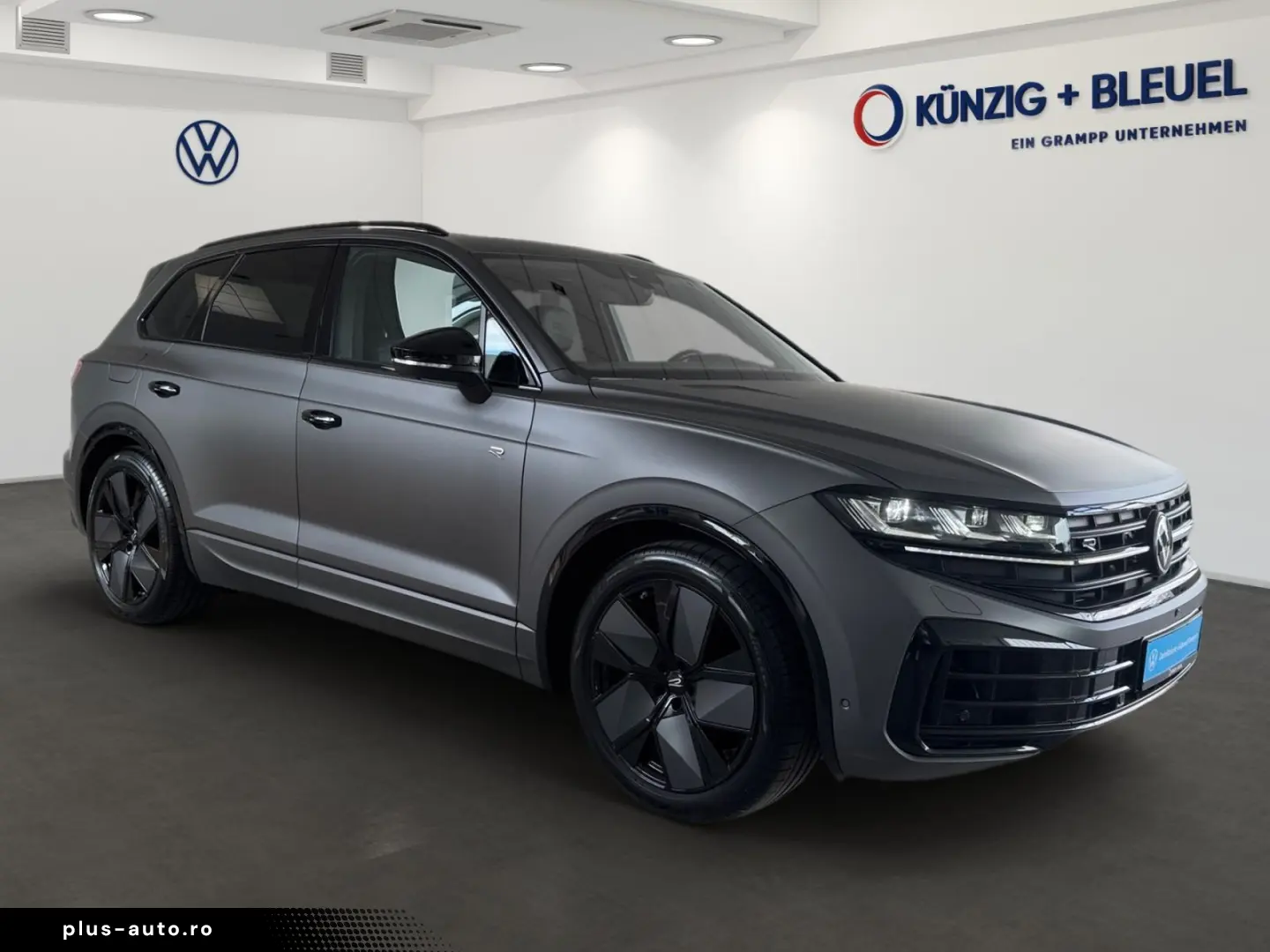 VW Touareg R 3.0TSI eHybrid  LUFT HUD DYNAUDIO