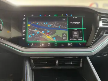 VW Touareg R 3.0TSI eHybrid  LUFT HUD DYNAUDIO
