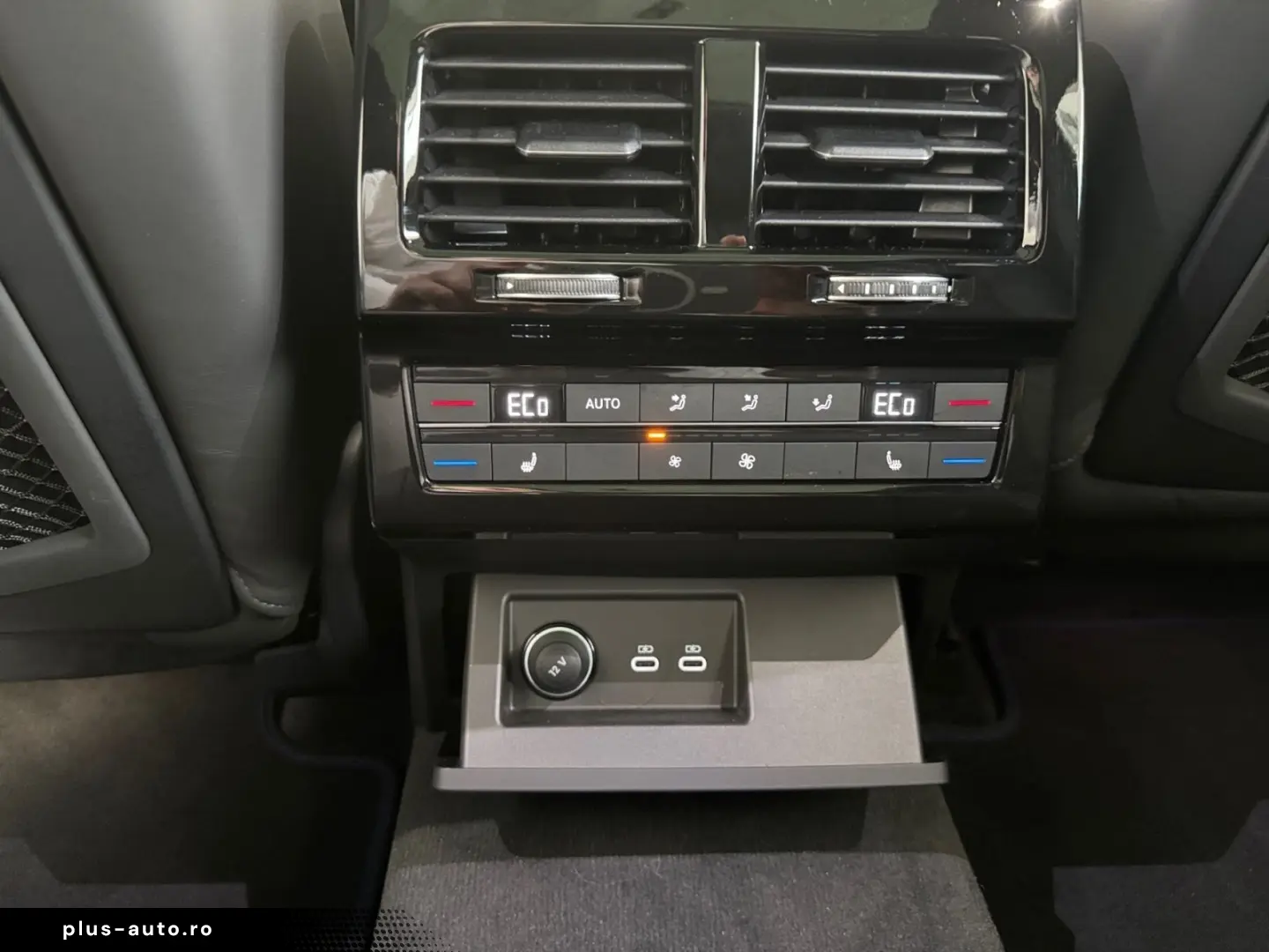 VW Touareg R 3.0TSI eHybrid  LUFT HUD DYNAUDIO