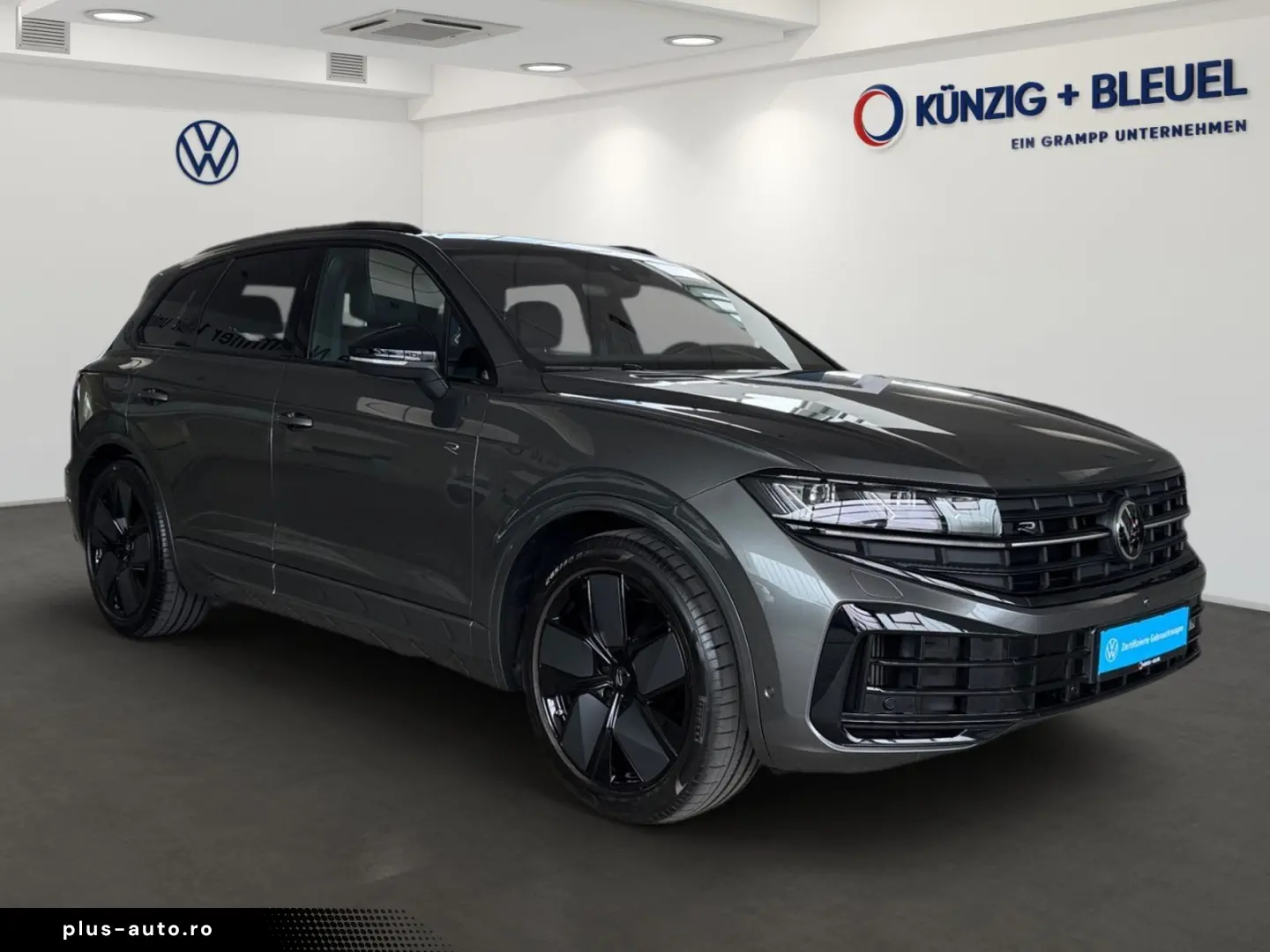 VW Touareg R 3.0TSI eHybrid  KAMERA DYNAUDIO