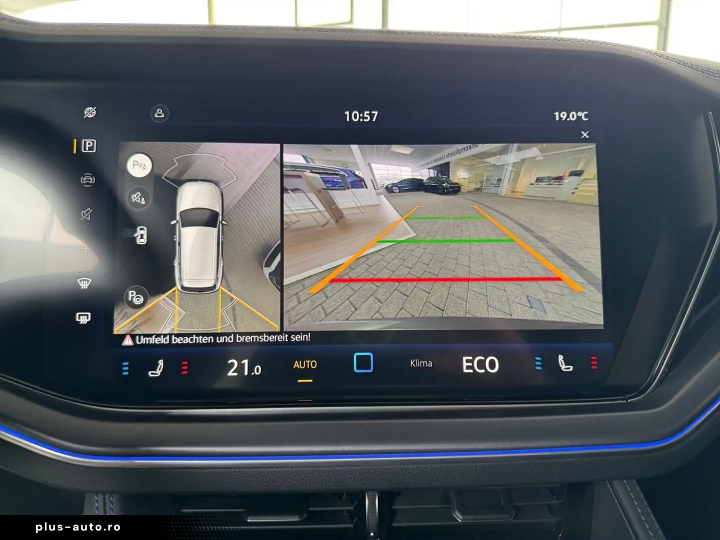 VW Touareg R 3.0TSI eHybrid  KAMERA DYNAUDIO