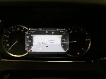 LAND ROVER Range Rover Evoque 2.0 R-Dynamic SE D200