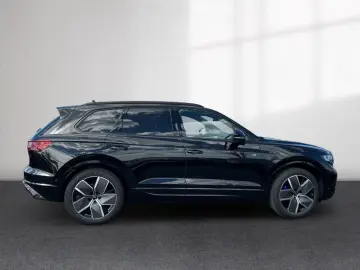 VW Touareg 4Motion R V6 3.0 TSI ACC PDCv h SHZ LED