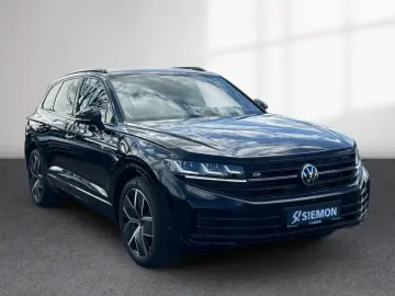 VW Touareg 4Motion R V6 3.0 TSI ACC PDCv h SHZ LED