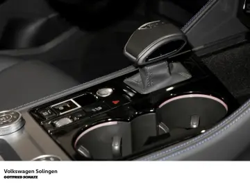VW Touareg R 3.0l eHybrid MATRIX HUD AHK LEDER