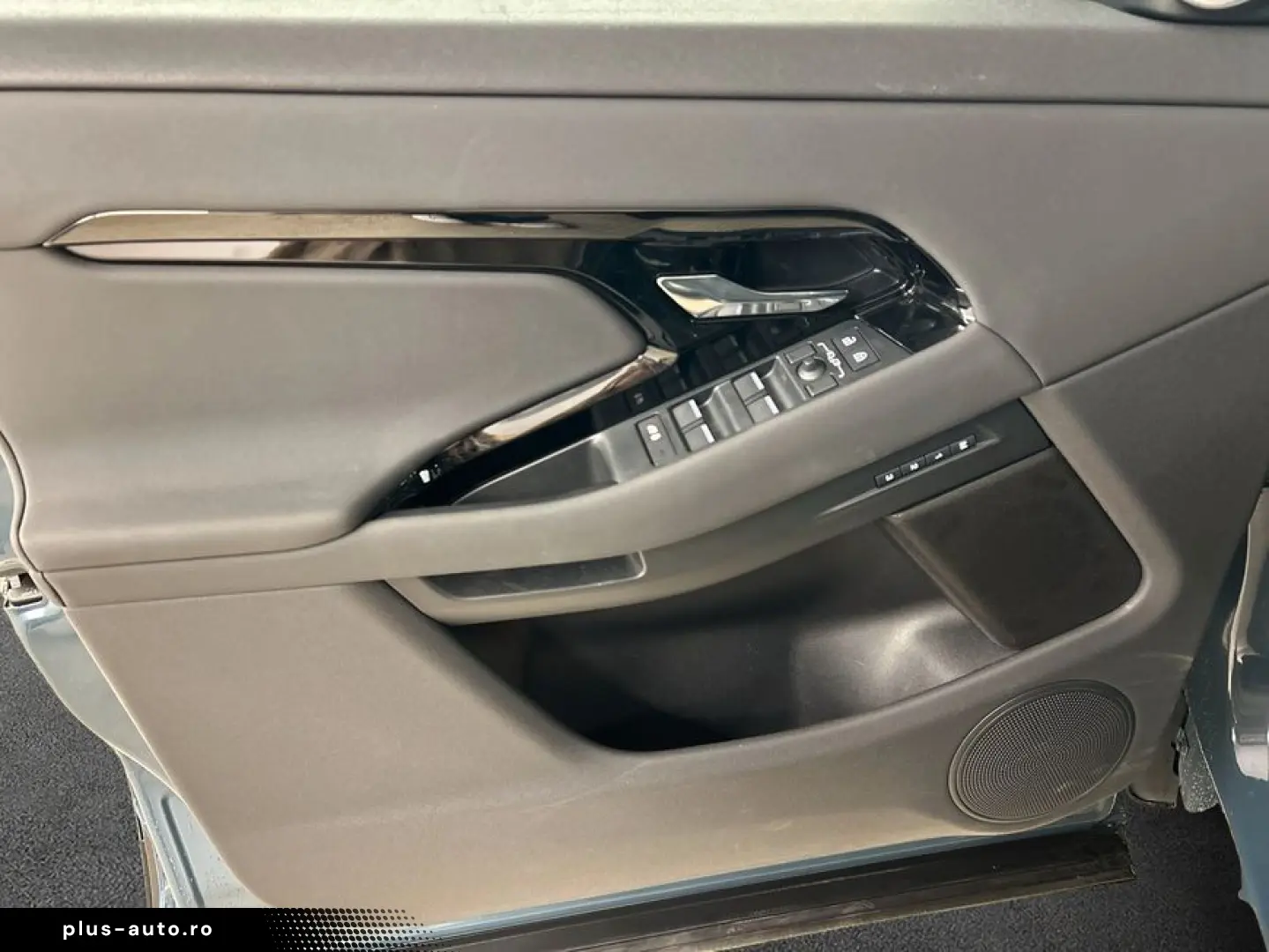 LAND ROVER Range Rover Evoque D200 Dynamic SE