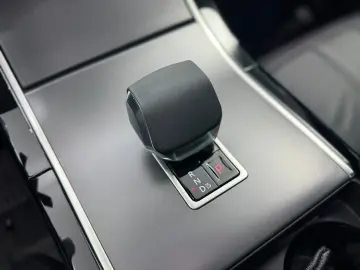 LAND ROVER Range Rover Evoque Dynamic SE  AHK MERIDIAN 360