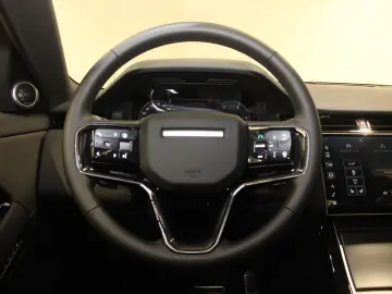 LAND ROVER Range Rover Evoque D200 Dynamic SE Pano Black Pa