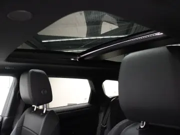 LAND ROVER Range Rover Evoque D200 Dynamic SE Pano Black Pa