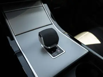LAND ROVER Range Rover Evoque D200 S