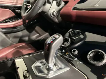 LAND ROVER Range Rover Evoque D200 Autobiography