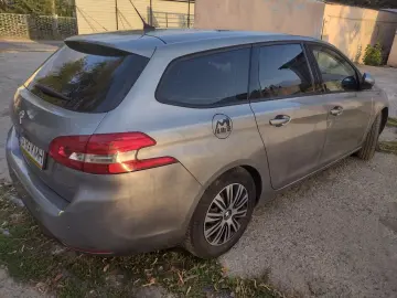 Peugeot 308 2.0HDi 150CP automat - 2 ani garantie