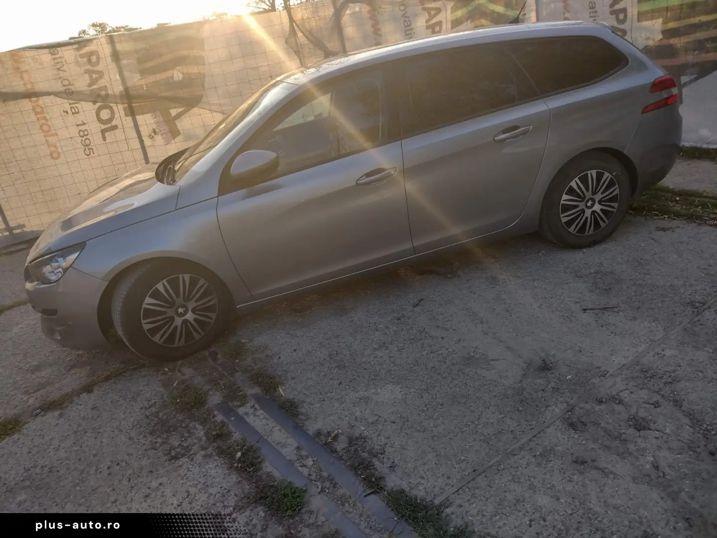 Peugeot 308 2.0HDi 150CP automat - 2 ani garantie