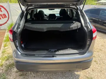 Nissan Qashqai Automat 2014 1.6dCi 130Cp Navi Rate Inm RO