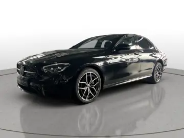 MERCEDES-BENZ E 300 de AMG-Line