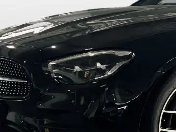 MERCEDES-BENZ E 300 de AMG-Line