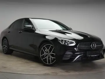 MERCEDES-BENZ E 300 de 9G-Tronic AMG