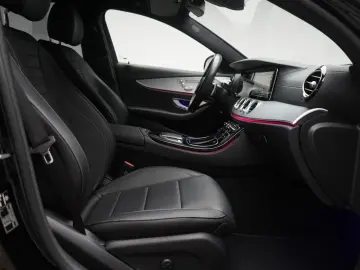 MERCEDES-BENZ E 300 de 9G-Tronic AMG