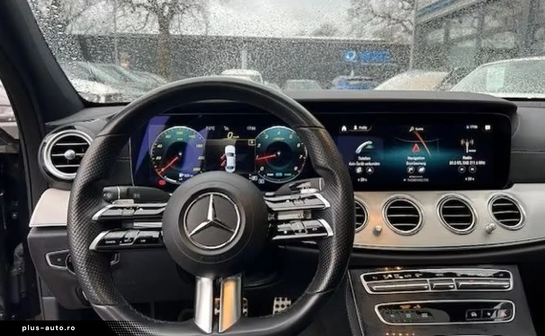 MERCEDES-BENZ E 300 e AMG Line