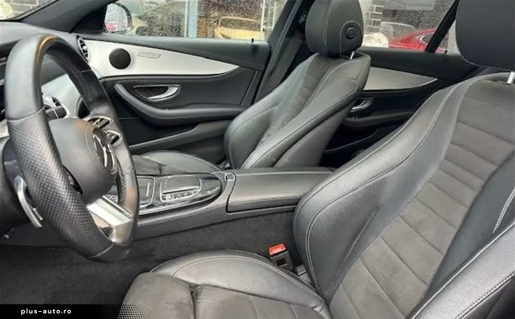 MERCEDES-BENZ E 300 e AMG Line