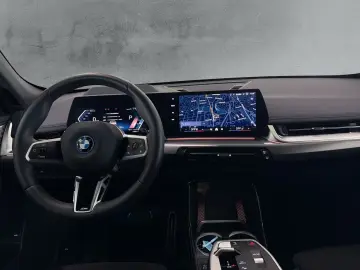 BMW X1 xDrive30e M Sport 18''LC PROF HuD AHK 360