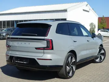 VOLVO EX90 Ultra Twin Motor Elektrisch 360 Cam B&W