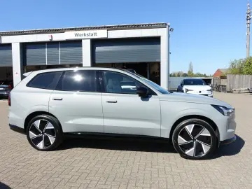 VOLVO EX90 Ultra Twin Motor Elektrisch 360 Cam B&W