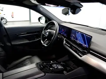 BMW 520d M Sport el. Sitze  Kamera