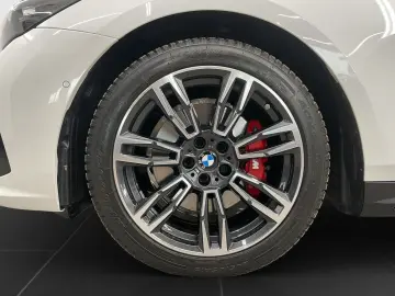 BMW 520d Lim. M Sport Pro HUD H K Sound Lenkradheizu