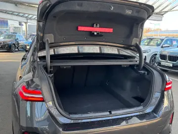 BMW 520d Lim. M-Sport 20-Zoll AHK GARANTIE-06 2030
