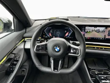 BMW 520d xDr M Sport Pro Iconic LivePro H K 360 ALED