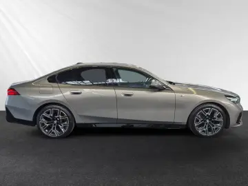 BMW 520d Limousine M Sport Pano 20 LMR Head-Up