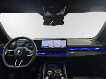 BMW 520d Limousine M Sport Pano 20 LMR Head-Up