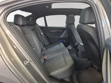 BMW 520d Limousine M Sport Pano 20 LMR Head-Up