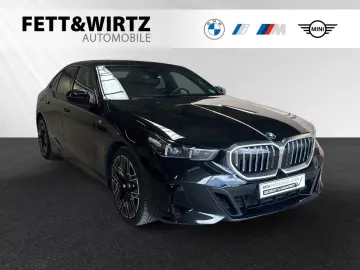BMW 520d xDrive M Sport AHK 20 LMR DA&PA  H K
