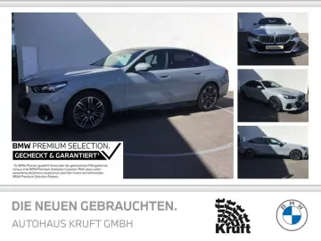 BMW 520d M SPORT PANO STANDHZ KAMERA ACC ESITZE