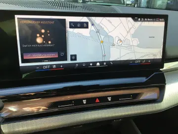 BMW 520d M SPORT PANO STANDHZ KAMERA ACC ESITZE
