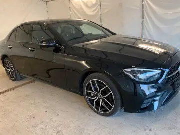MERCEDES-BENZ E 300 de 4M AMG