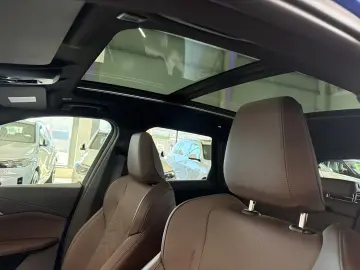 BMW X1 xDrive23i M Sport 18''
