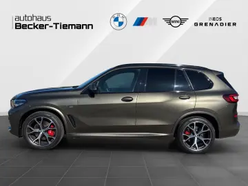 BMW X5 xDrive30d M-Sport  AHK  360   LC Professional