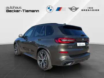 BMW X5 xDrive30d M-Sport  AHK  360   LC Professional