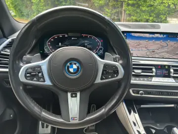 BMW X5 xDrive45e M Sport   Laser   360    2-AchsLuft